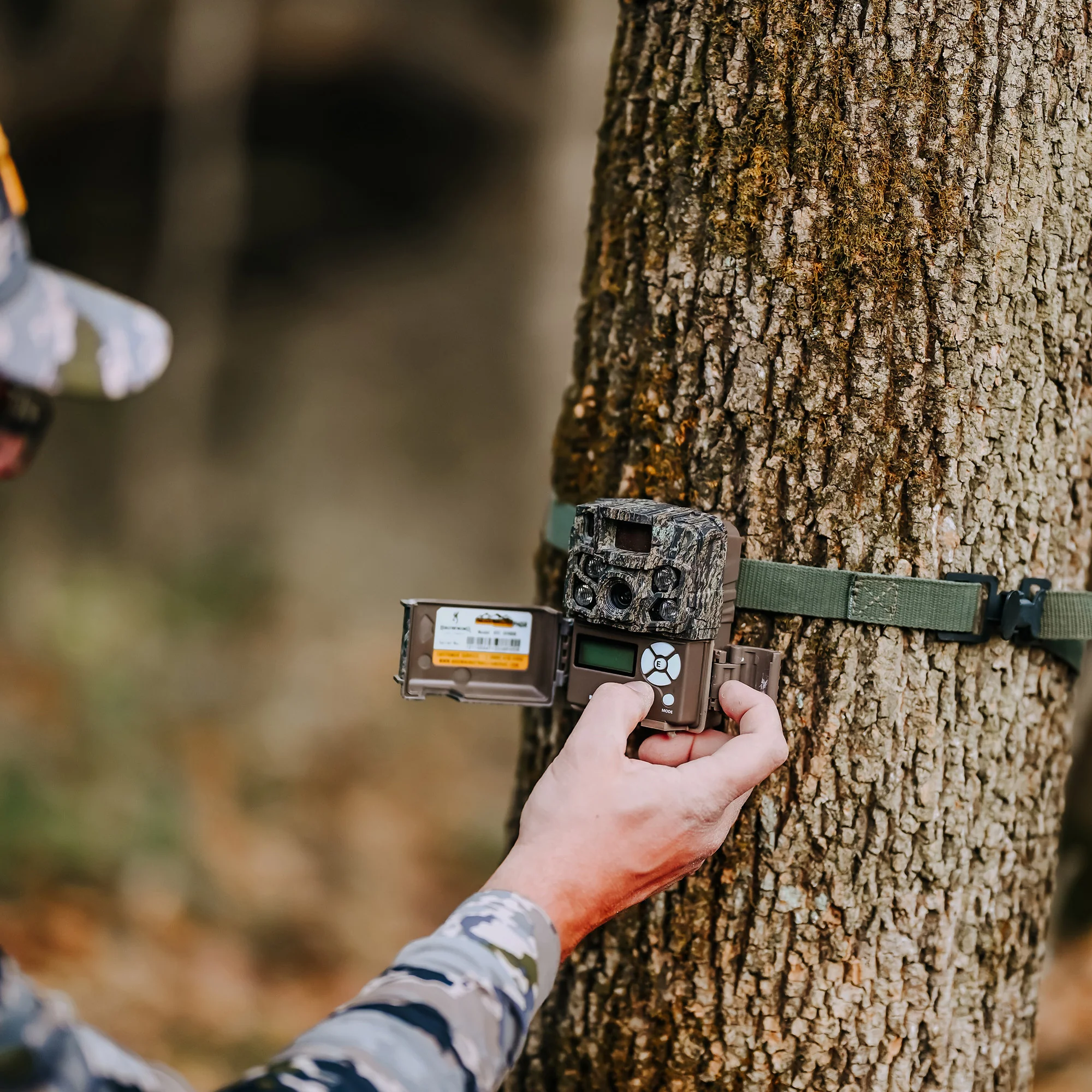 Browning Trail Camera - Strike Force FHDR 40MP Trail Camera - Image 5