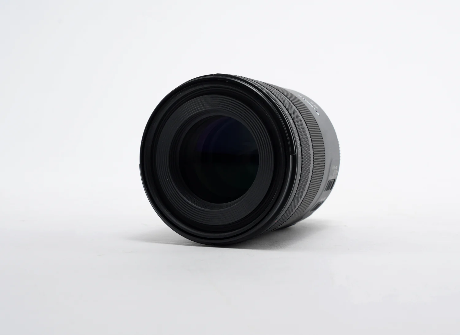 Canon RF 85mm f/2 Macro IS STM Lens (Used)