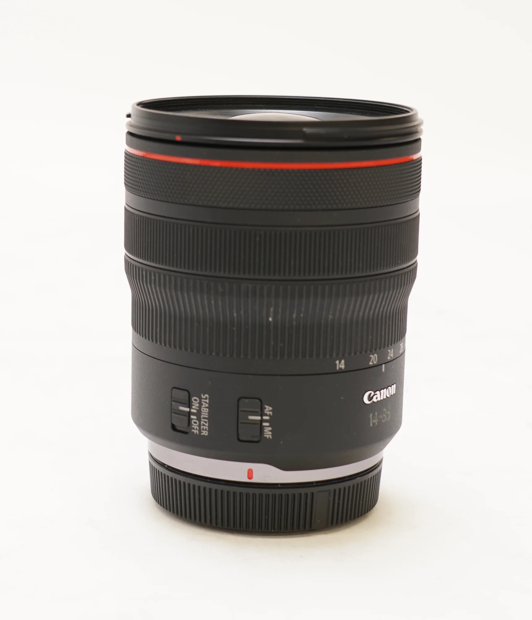 Canon RF 14-35mm f/4L IS USM Lens (Open Box) - Image 4