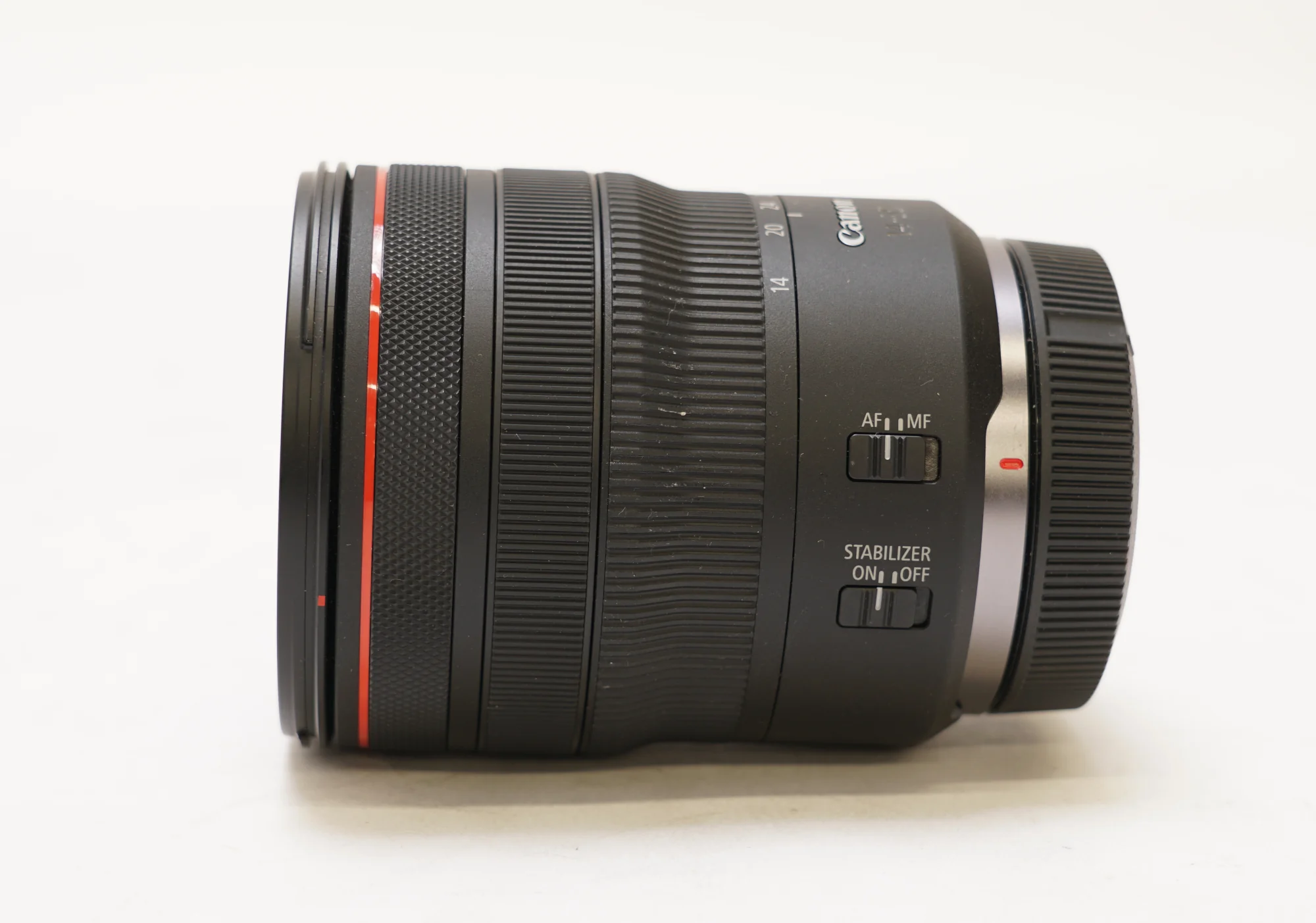 Canon RF 14-35mm f/4L IS USM Lens (Open Box) - Image 6