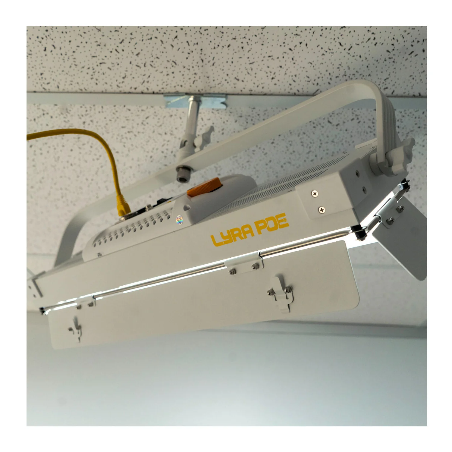 ikan Lyra LBX8-PoE Bi-Color LED Light Panel (White Unmanaged Switch 5-Light Kit) - Image 7