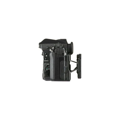 Pentax K-1 Mark II DSLR Camera Kit (28–105mm) (Used) - Image 17