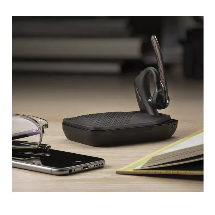 Plantronics Voyager 5200 UC Bluetooth Headset System - Image 4