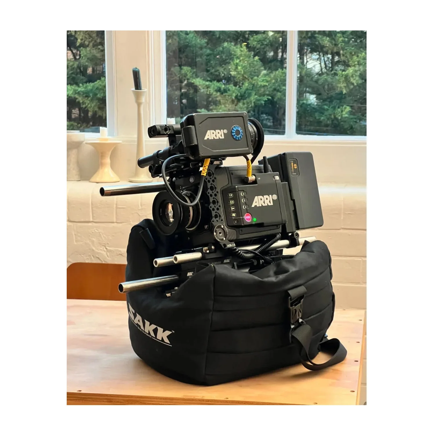 Sakk Gear Sakk Camera Support Saddle with Quick Release Clip - Image 5