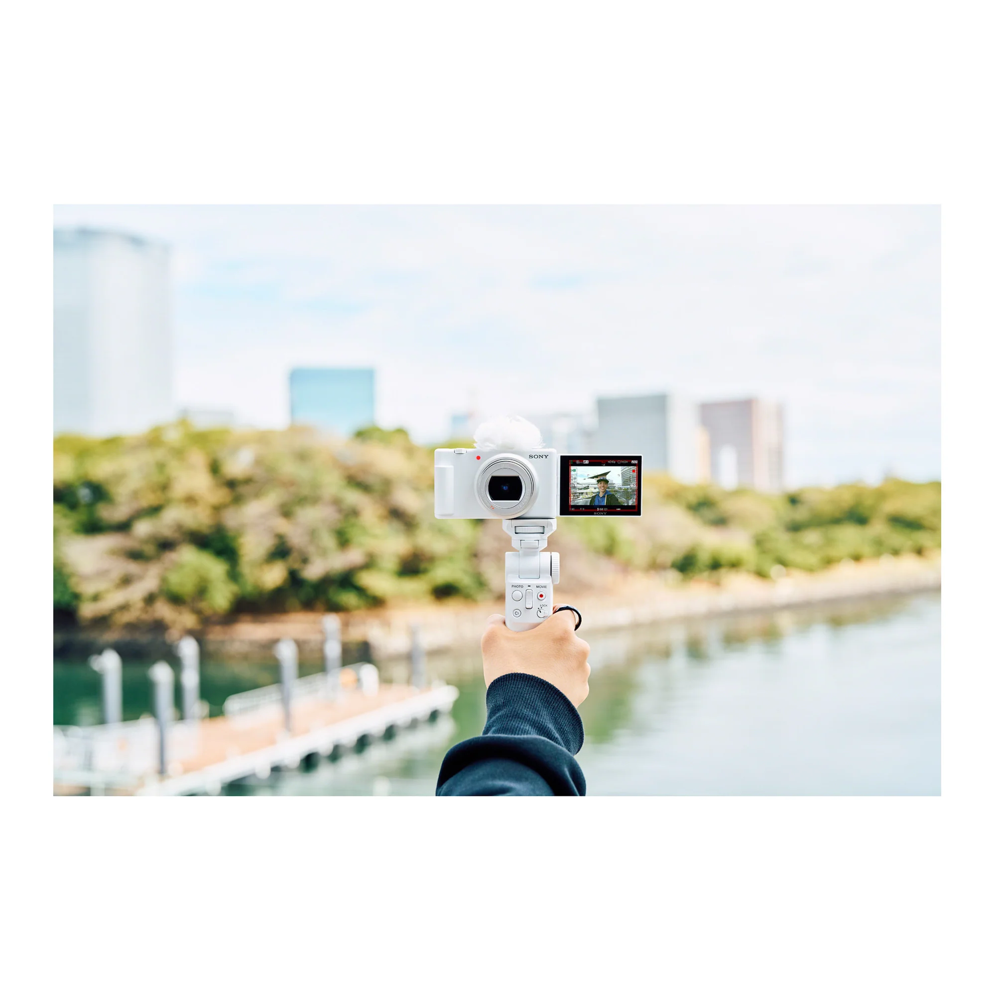 Sony ZV-1 II Vlog Camera for Content Creators and Vloggers (White) (Used) - Image 30