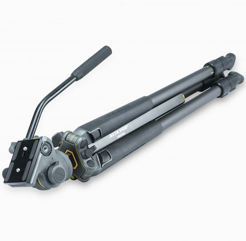 Vanguard Alta Pro 2 263AV Aluminum Tripod with Alta PH-114V Pan Head - Image 7